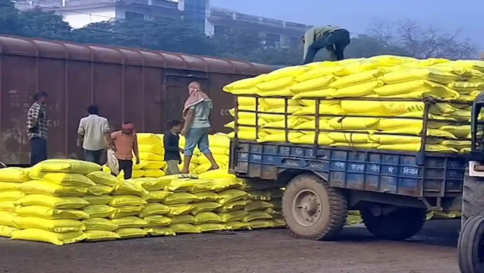 Urea DAP khad ki Aapoorti