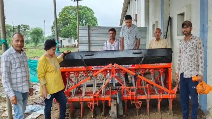 step seed drill se dhan ki buai