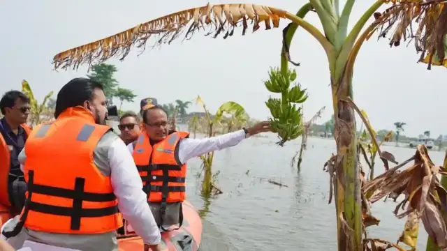 Bihar Flood Shivraj Singh Chouhan Inspection